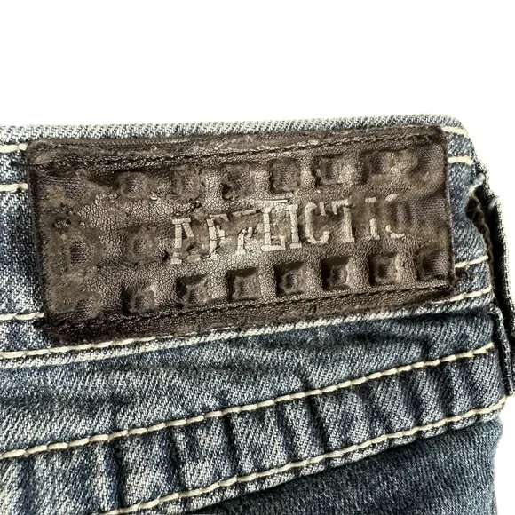 Affliction Women’s 27 Patch Jeans Denim Grunge Punk Street Whiskering Stretch - Picture 7 of 16